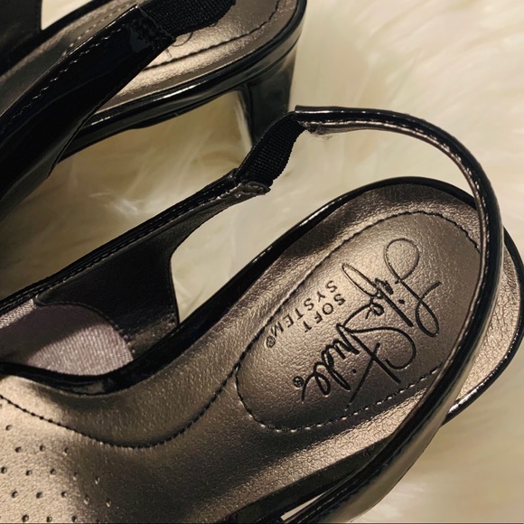 Life Stride Black Patent - Picture 7 of 8